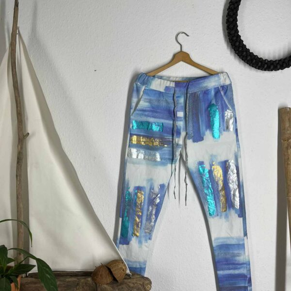 belo plave pantalone