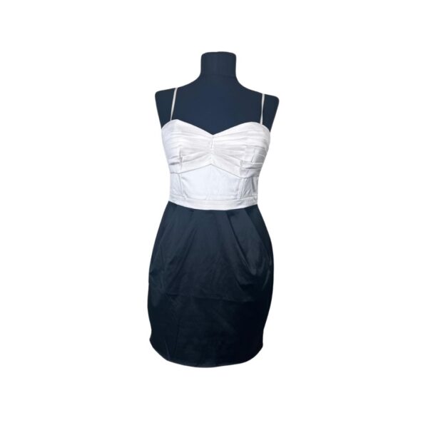 H&M haljina, crno-bela haljina, second-hand moda, elegantna haljina,