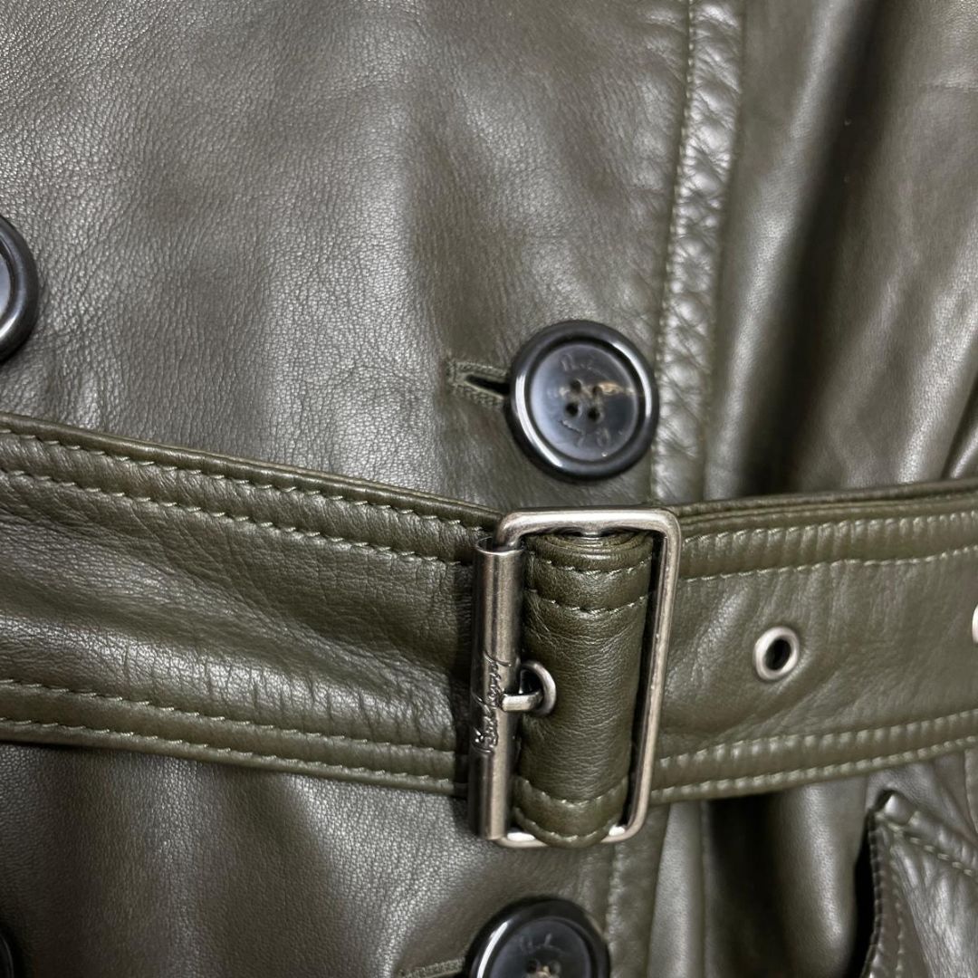 Burberry kaput detalj 1