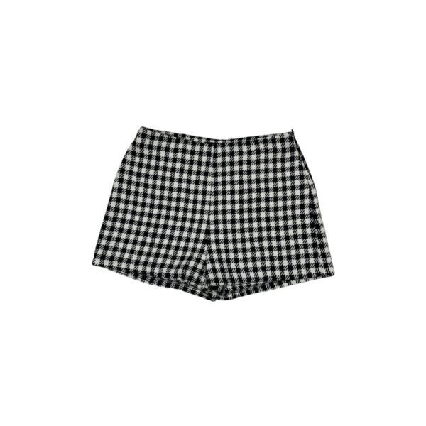 FB sisters crno beli šorts