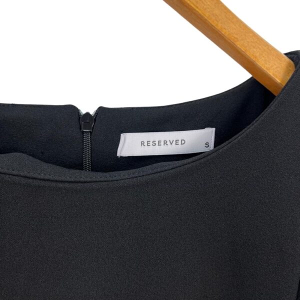 Reserved haljina